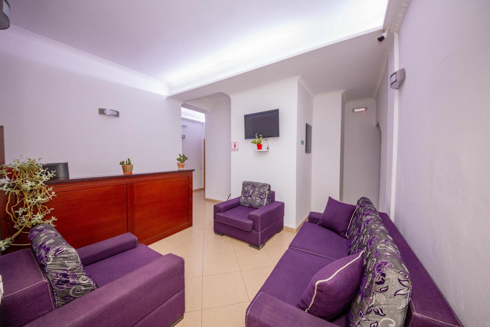 Hotel Shpella Berat Zewnętrze zdjęcie
