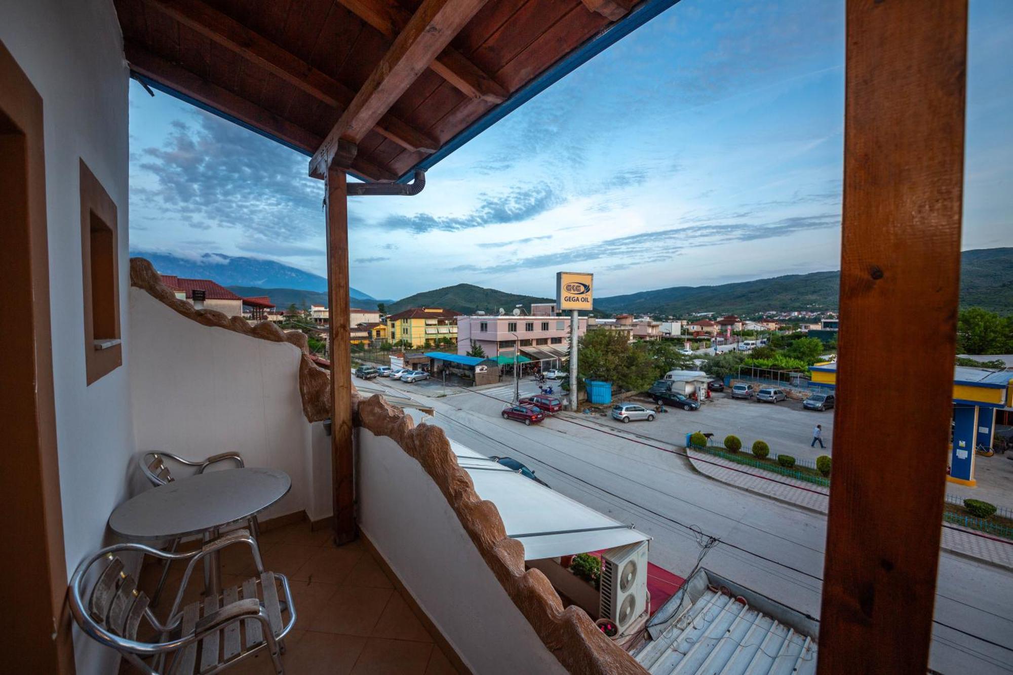 Hotel Shpella Berat Zewnętrze zdjęcie