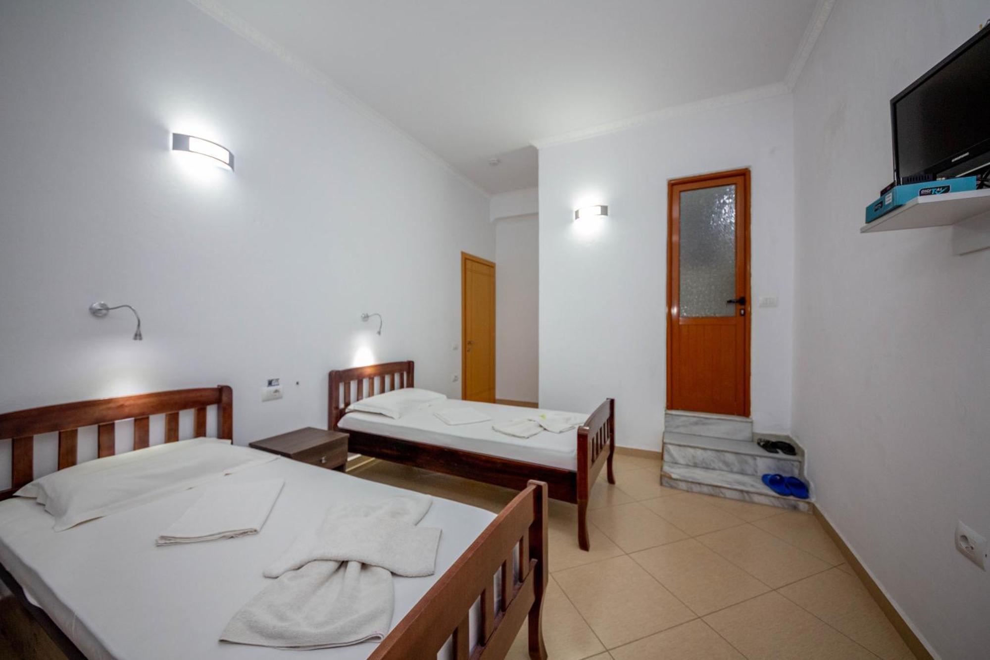 Hotel Shpella Berat Zewnętrze zdjęcie