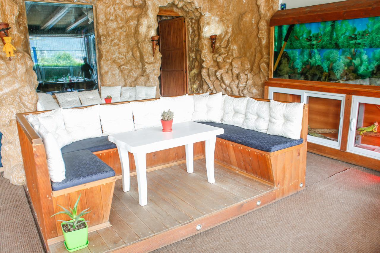 Hotel Shpella Berat Zewnętrze zdjęcie