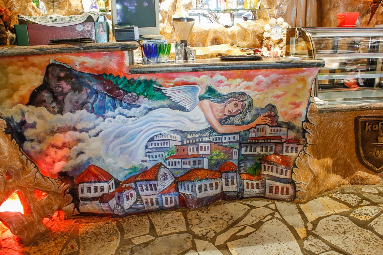 Hotel Shpella Berat Zewnętrze zdjęcie