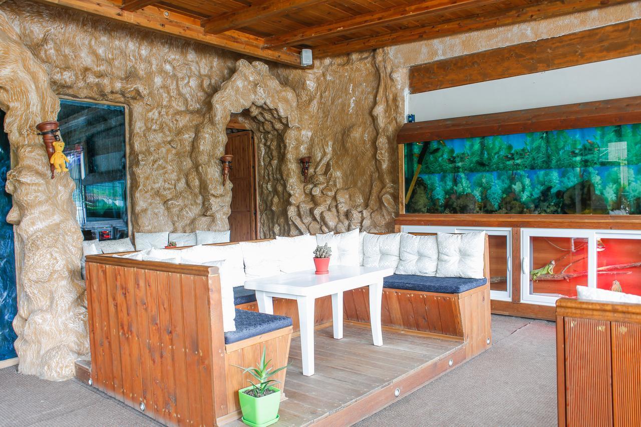 Hotel Shpella Berat Zewnętrze zdjęcie